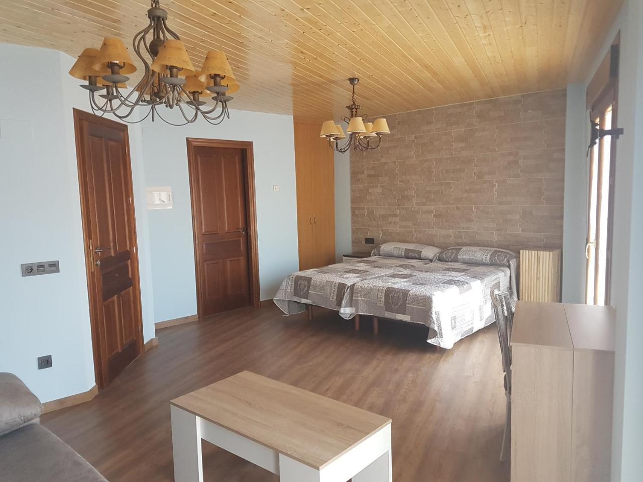 Hostal Los Esquiladores Anento 外观 照片